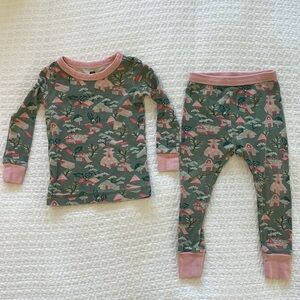 Tea holiday pajamas- girls size 2